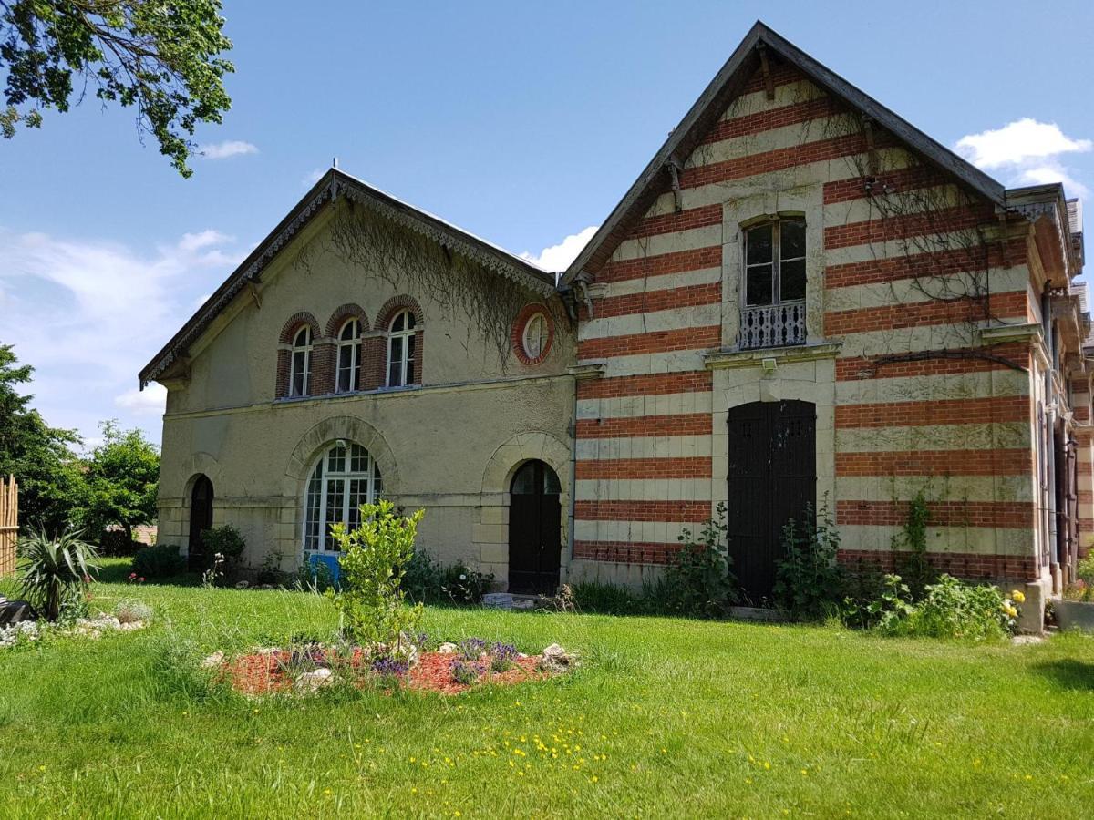 La Bastide Champenoise - Chambres D'Hotes Villers-Allerand Екстериор снимка